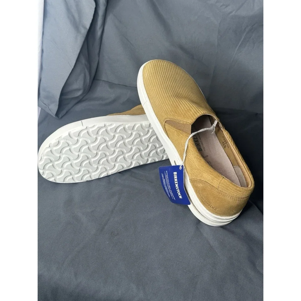 Birkenstock Oswego Low top suede sneaker shoes tan NWOB Women sz 11 Men Sz 9 (42